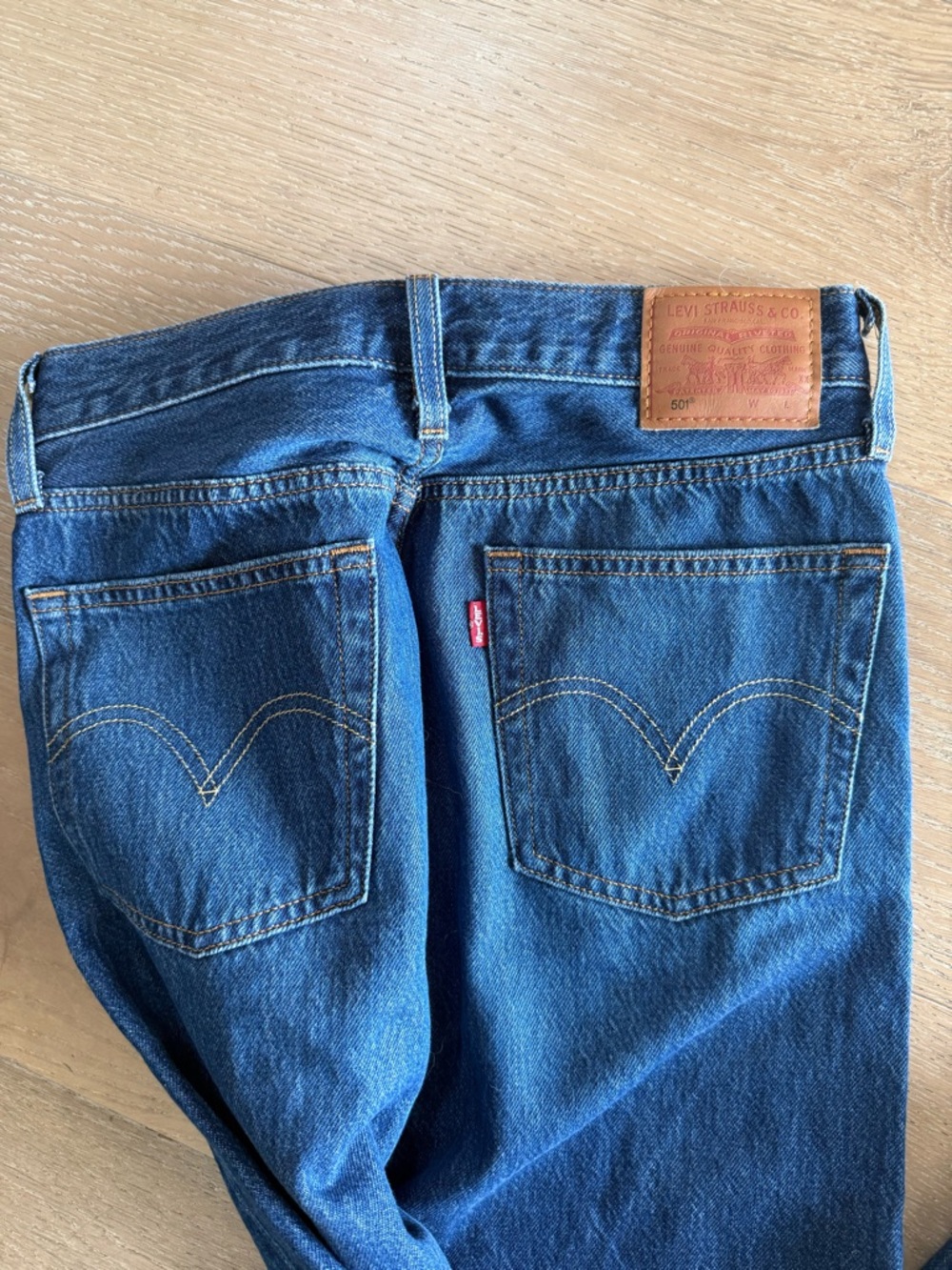 Levi’s 501 Original Fit in Market Sixth Street - Picture 5 of 5